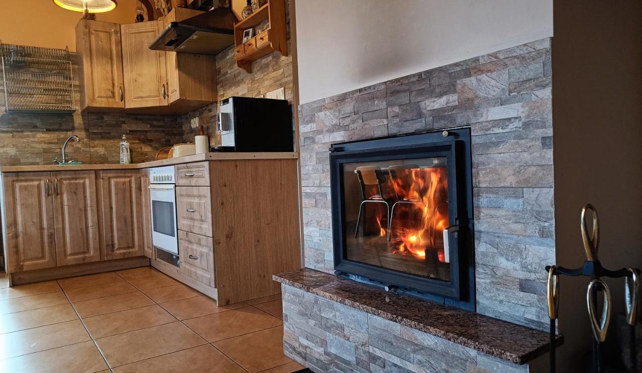 Pod Klonem Z Balia I Sauna Holiday home Lubawka